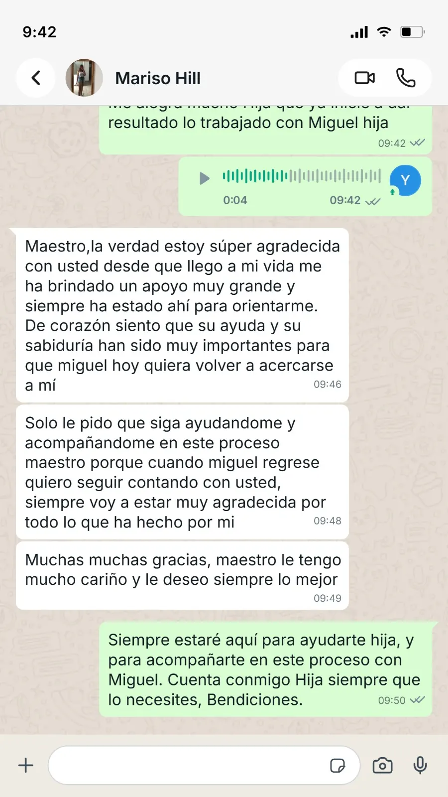 Captura de conversación de WhatsApp de una clienta agradeciendo el trabajo realizado para el regreso de su pareja